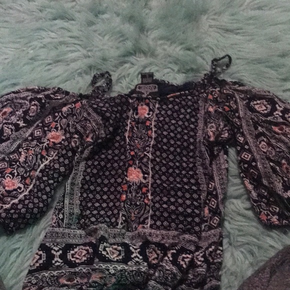 Patterned shirt - Picture 3 of 3